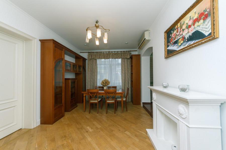 Apartment On Mala Zhytomyrska Street 17 Kiev Eksteriør billede